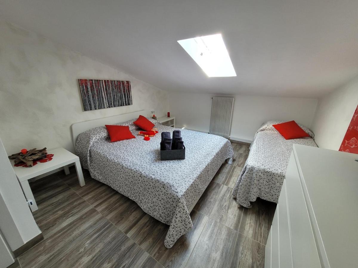 Villa Sonia Apartment & Rooms Lignano Sabbiadoro Dış mekan fotoğraf