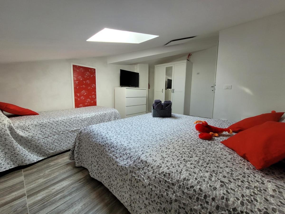 Villa Sonia Apartment & Rooms Lignano Sabbiadoro Dış mekan fotoğraf