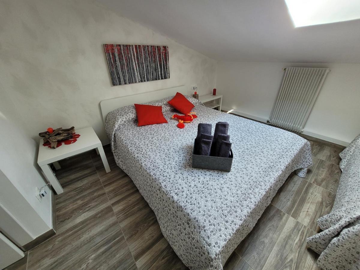 Villa Sonia Apartment & Rooms Lignano Sabbiadoro Dış mekan fotoğraf